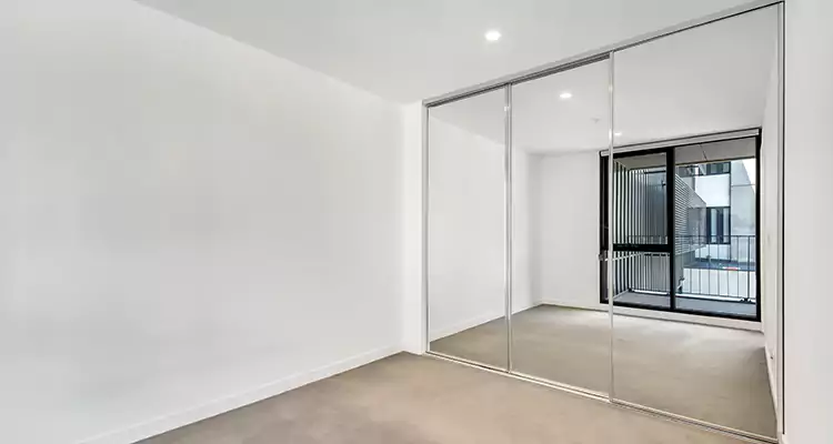 Why Homeowners Choose Us for Sliding Mirror Door Replacement in Titusville, FL