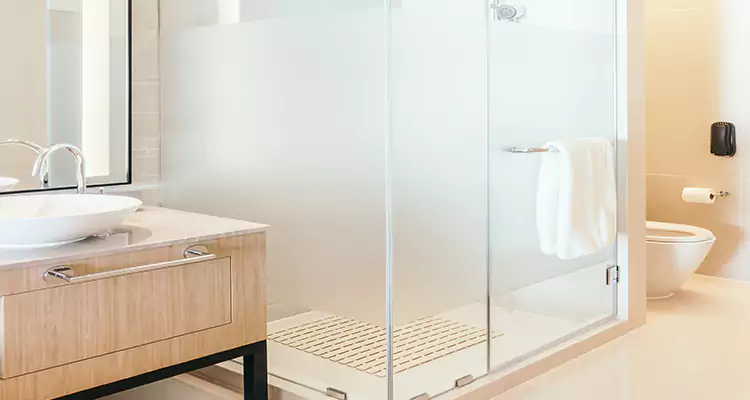 Expert Shower Door Fix and Repair in Titusville, FL